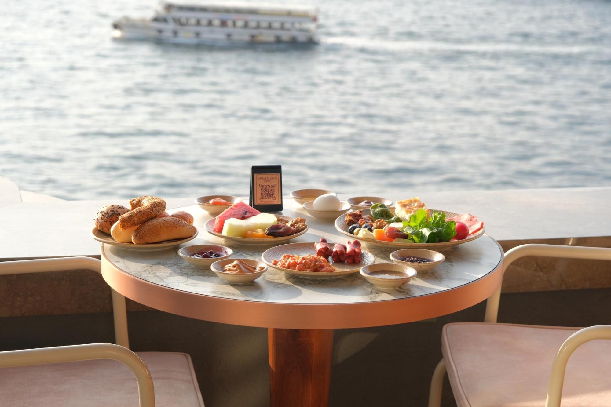 Dream Inn Karakoey Bosphorus اسطنبول المظهر الخارجي الصورة